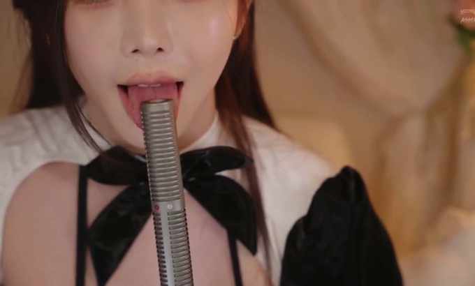 Yoon ying ASMR 少女 口腔音