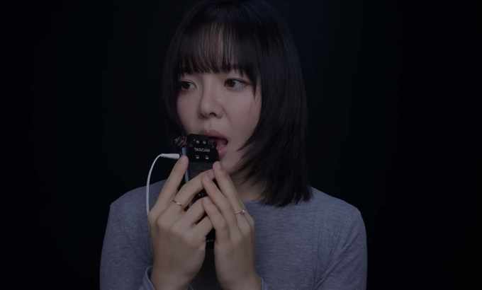Rose ASMR 咬麦克风：口腔声音的新高度💥