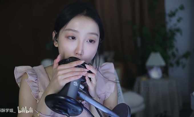 酥酥学姐 ASMR 暴力强烈 老司机适用kqy口月空
