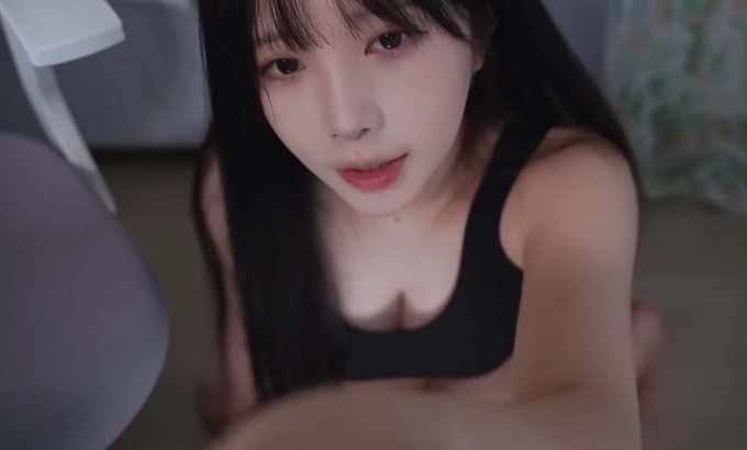 yoon ying 女友亲吻ASMR舔耳福利
